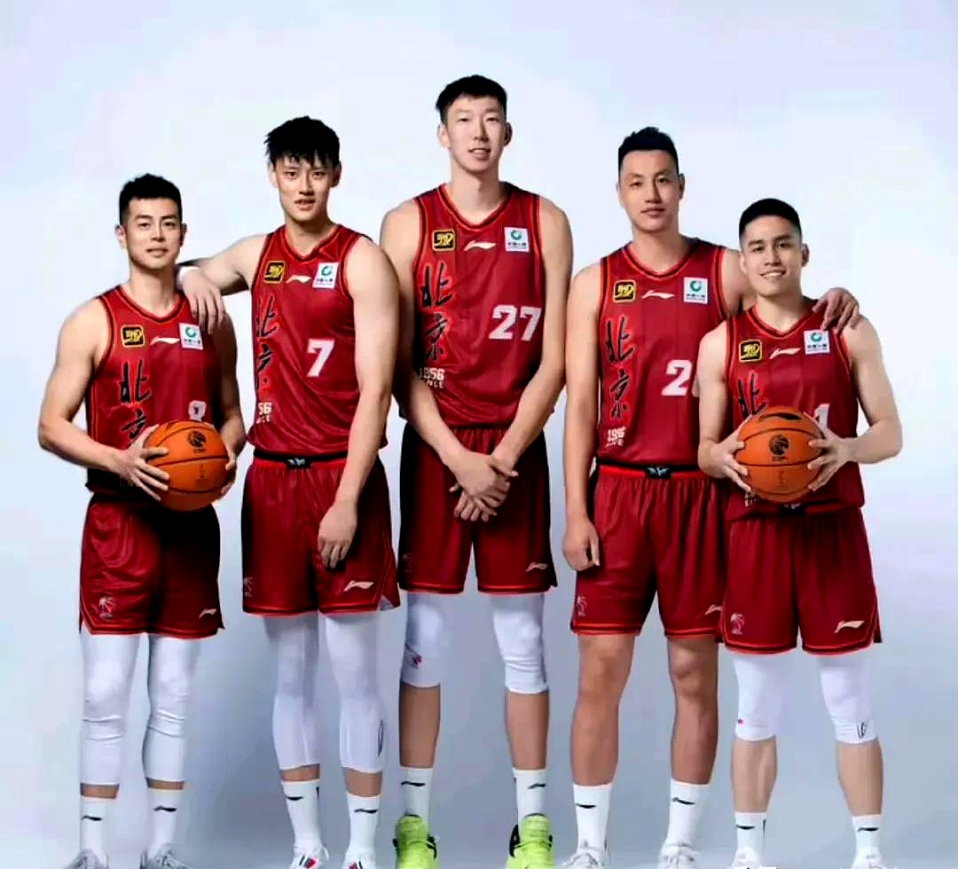 阿斯:杜兰将转会至加拉塔萨雷,加盟前他需签约纪律约束条款