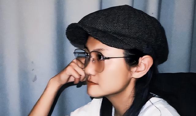 曼晚：加斯科因当年为钱拒曼联选热刺结果后悔终身，M费要注意了