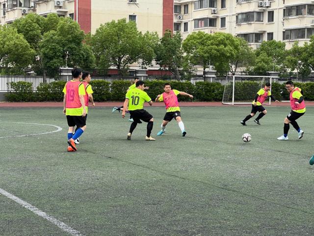 尼克斯半世纪后再夺冠