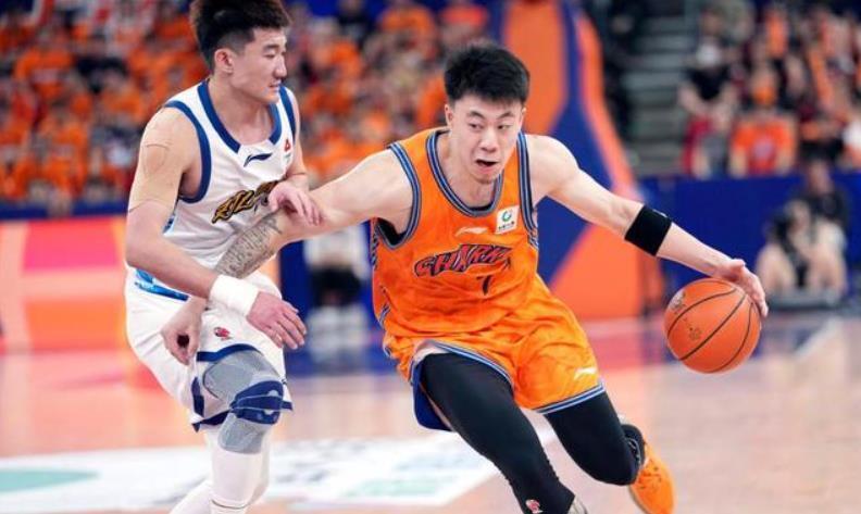 突发！杨瀚森身边人全走了！