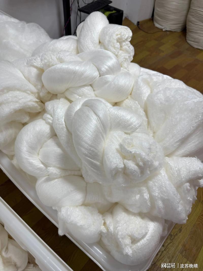 切特仍为非卖品!雷霆还盯上7尺5长人:21岁征战6年无惧哈腾出走