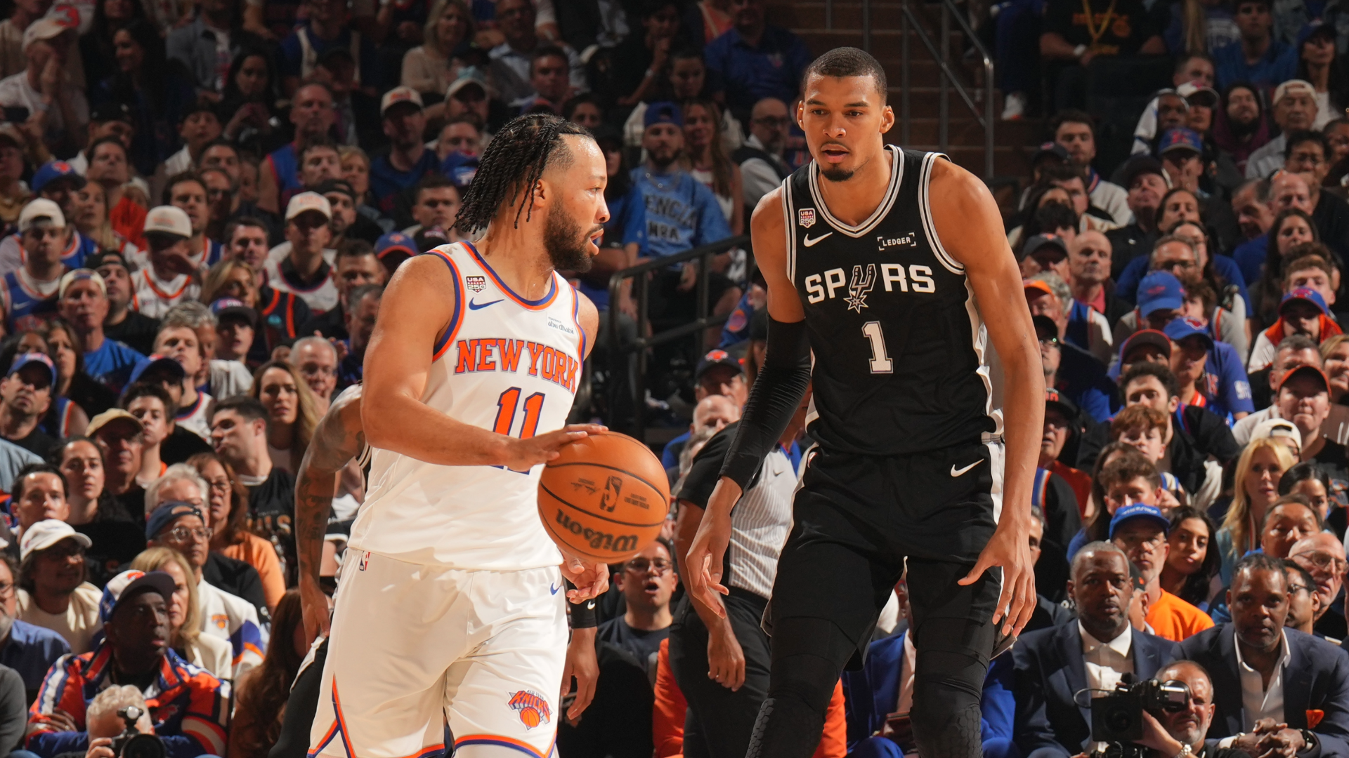 NBA总决赛战报:福克斯一级恶犯!马刺16分优势变3分,卡斯尔7中0