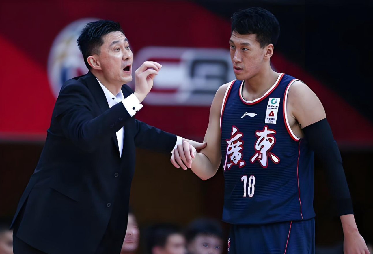 同样是NBA传奇巨星,为何科比营销害人,詹姆斯营销却无害?