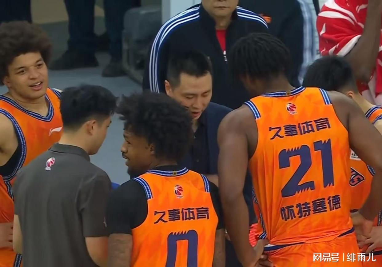鹈鹕愿听特雷·墨菲交易报价