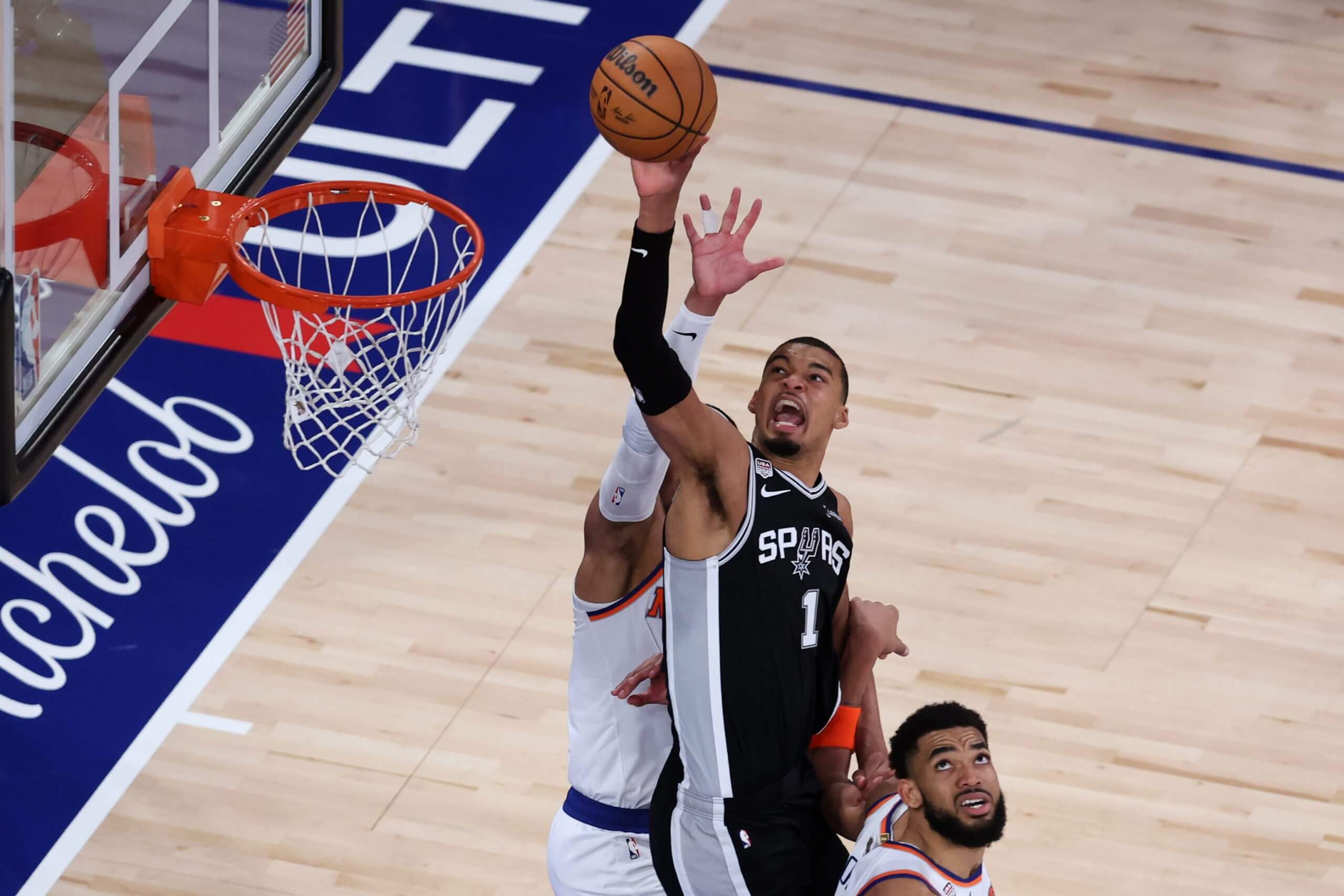 华体会体育-超早期NBA实力榜:马刺领跑,雷霆紧随其后