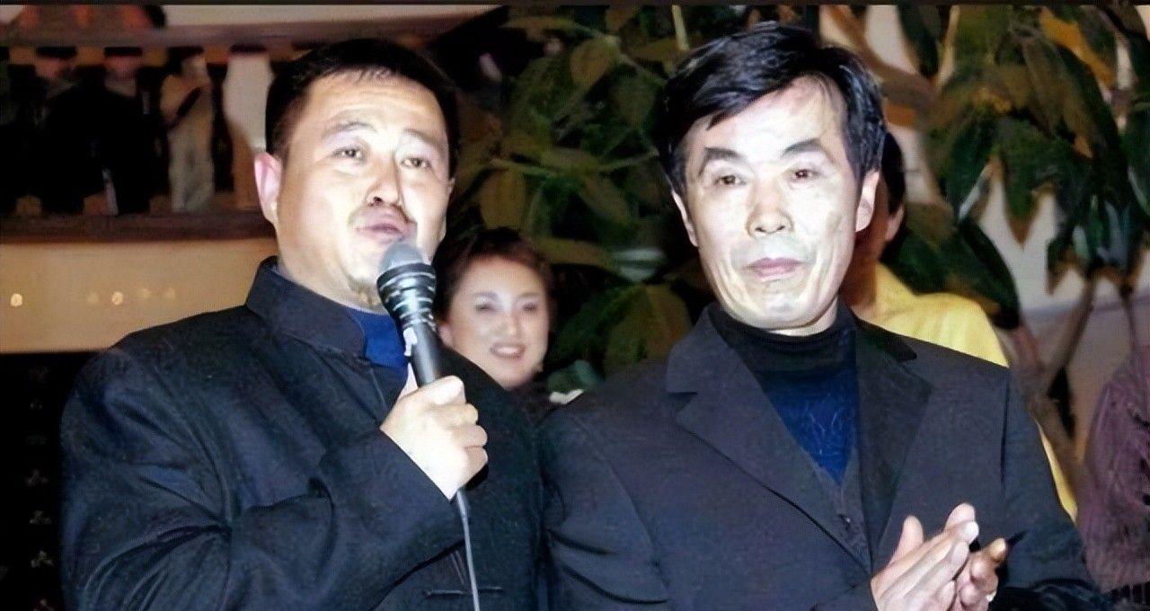 4年1.785亿美金！篮网要抢里夫斯，富保罗为老詹发声