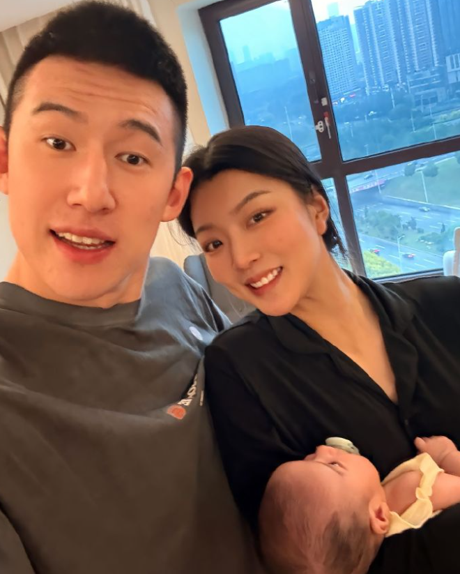 华体会体育-NBA头牌詹姆斯的"被低估"困局:5.8亿赚了23赛季,他还在被压价?