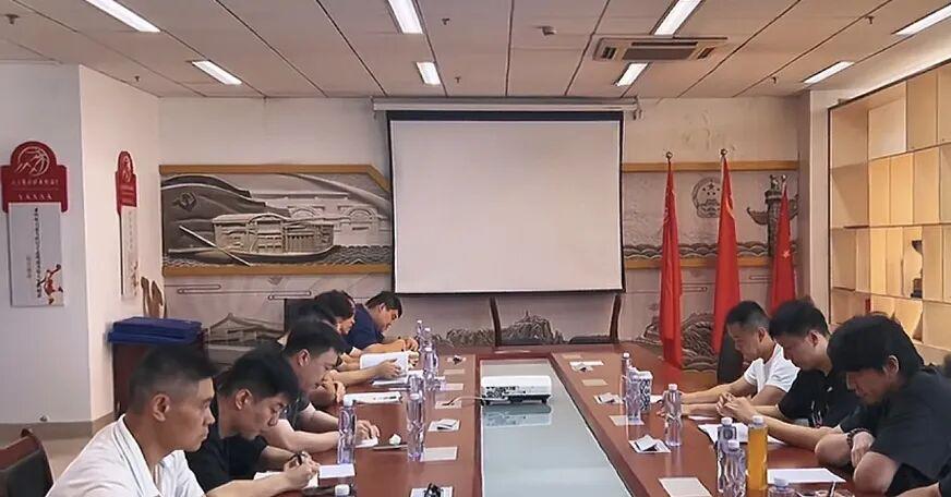 文班亚马坚信马刺能逆转尼克斯