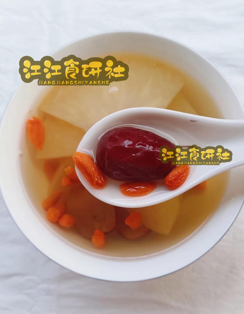 福斯特顶级吹罚!唐斯和布伦森成受害者,文班垫脚逃过一场禁赛