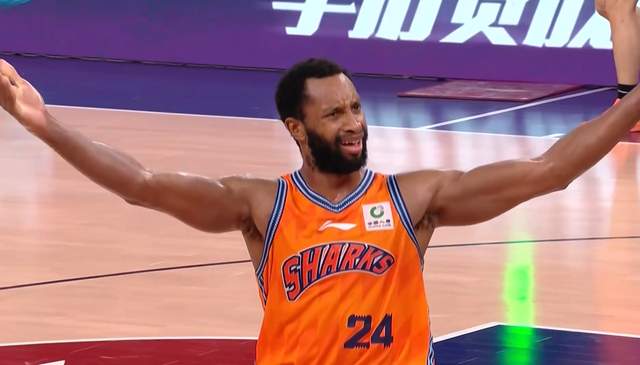 华体会体育-5年2.41亿!?湖人有点难了,老詹要抱孙子了