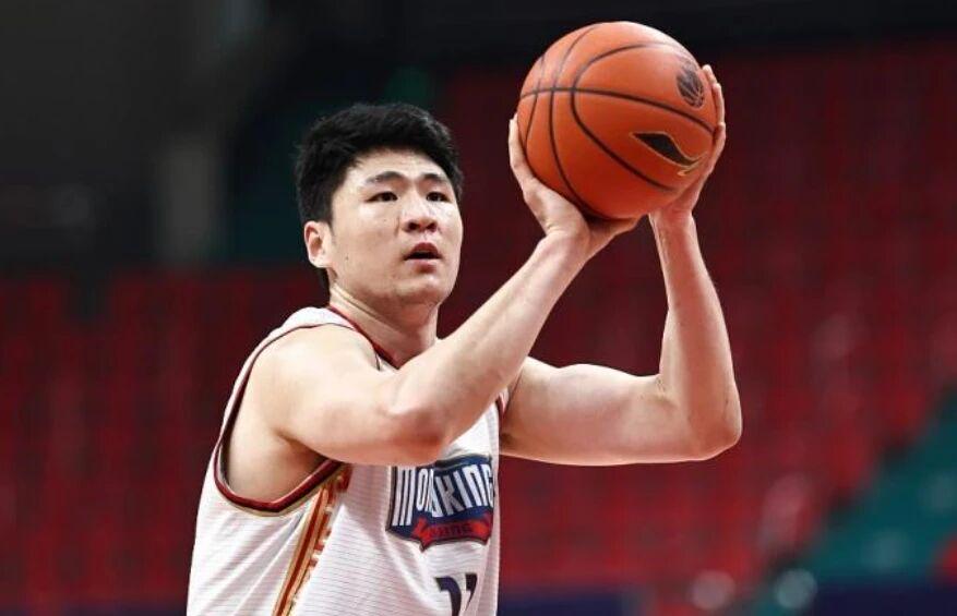 尽管哈登受到了轻罪指控,但这并不会有限的他与骑士的合同谈判?