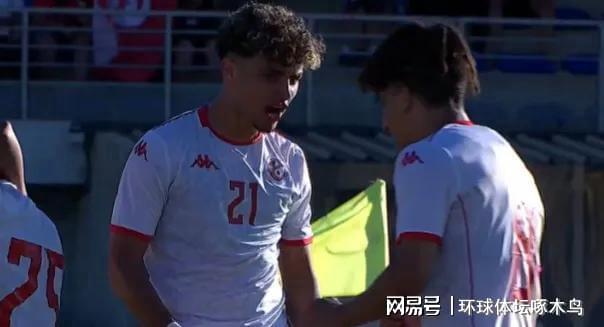 官方：卡塔尔队绝平进球应为瑞士后卫穆海姆乌龙球