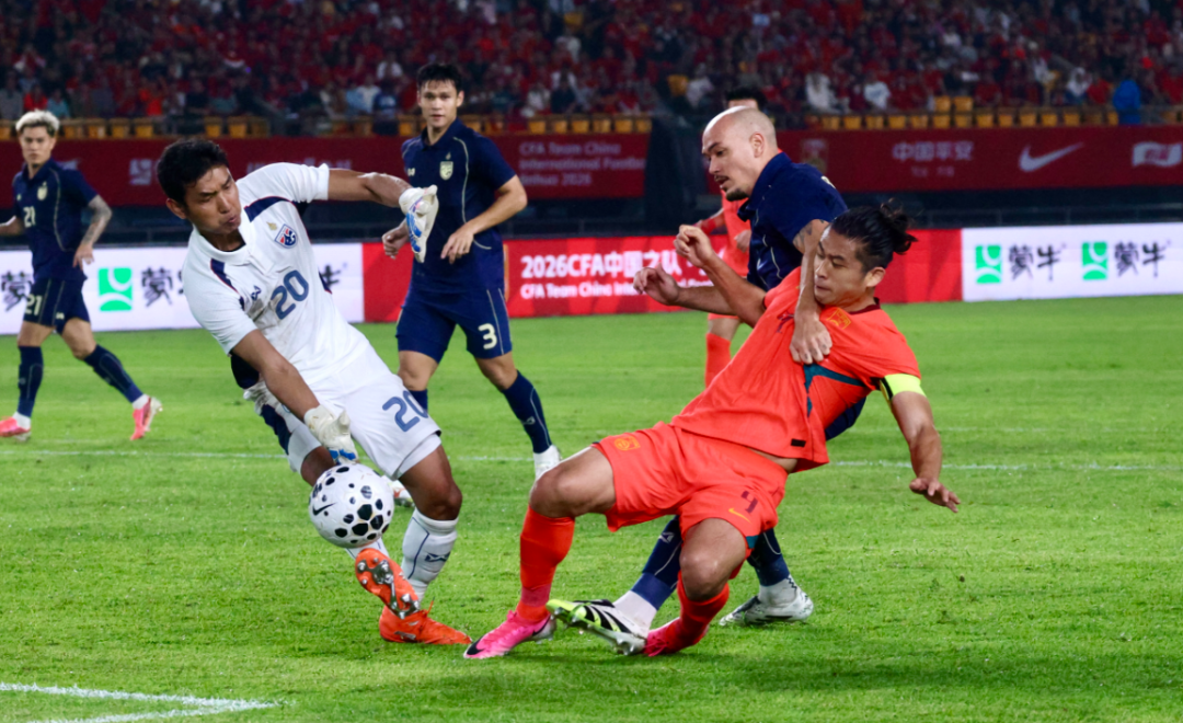 力压沙特门将奥韦斯,巴尔韦德当选FIFA全场最佳球员